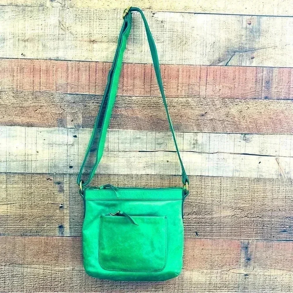 Authentic Fossil Genuine Leather Crossbody